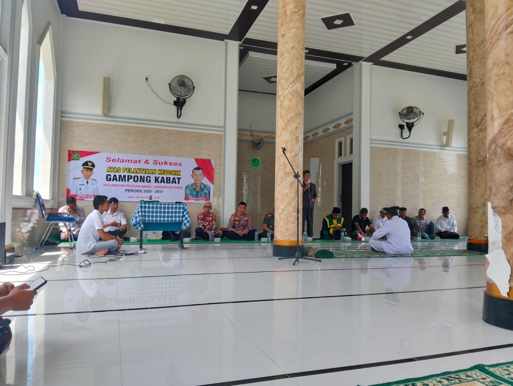 Pelantikan geuchik gampong kabat